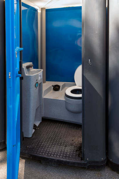 Best Luxury portable toilet rental  in Lawndale, CA