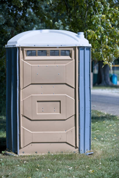 Portable bathroom rental in Lawndale, CA